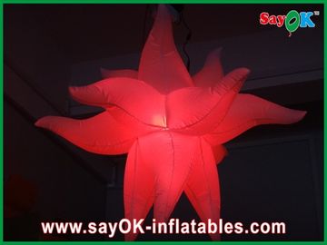 Purpurrotes grünes feuerfestes riesiges aufblasbares Licht der Stern-LED für Partei-Dekorationen