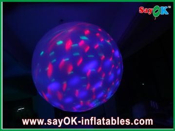 Multi Farbaufblasbare Beleuchtungs-Dekorations-aufblasbarer Ball mit den geführten Lichtern, purpurrot