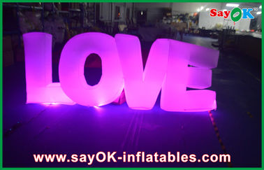 Liebe, die Dekorations-Nylon-Stoff Yard Inflatables im Freien beleuchtet