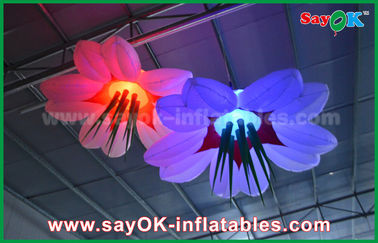 LED hängen Blumen-aufblasbare Beleuchtungs-Dekorations-Nylonstoff für die Werbung/Ereignis