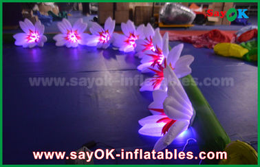8m lange aufblasbare Beleuchtungs-Dekorations-Lilien-Nylonblume Chai für die Heirat