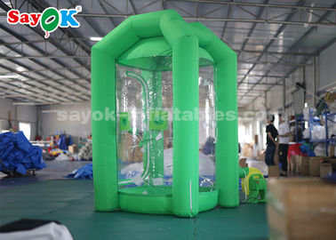 Grüner Würfel-aufblasbarer Geld-Maschinen-Stand mit einem Luft-Gebläse für Förderung
