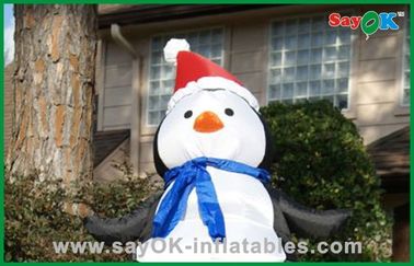 Netter Weihnachts-Sankt-Schneemann-aufblasbare Feiertags-Dekorationen mit Sankt-Hut