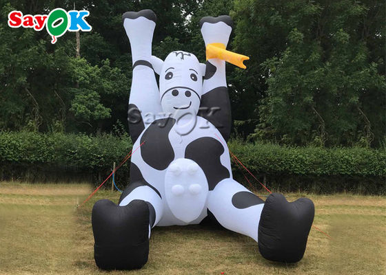 Aufblasbare Zeichentrickfiguren PVC-Tarnenteppich Aufblasbare Milchkuh für die Dekoration der Farm