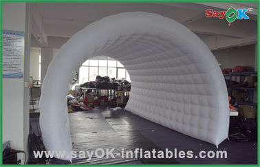 Wasserdichtes weißes aufblasbares Ereignis-Luft-Zelt, kundengebundenes aufblasbares Tunnel Outwell-Luft-Zelt