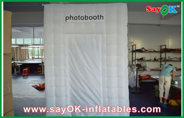 Aufblasbare Höhe des Würfel-Zelt-2.6m weißer starker Oxford Stoff Photobooth Quadrate mit LED-Licht