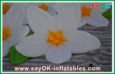 Dekorative weiße aufblasbare Beleuchtungs-Dekorations-feuerfeste Beleuchtungs-Blumen-Länge 5M