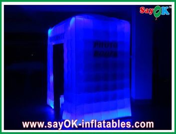 Ereignis-Stand zeigt dauerhafter Oxford-Stoff-aufblasbaren Passfotoautomaten, geführte Lichter sprengen Passfotoautomaten an