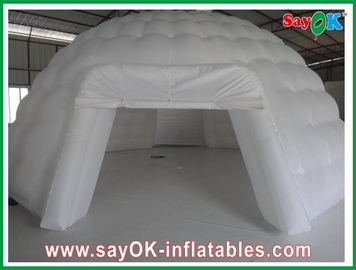 Gewölbtes aufblasbares Iglu-wasserdichtes Oxford-Stoff-aufblasbares Luft-Zelt weißes CER 10m Customed