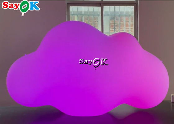 Kundenspezifische aufblasbare Produkt-Decke ROHS, die PVC-Wolken-Ballon mit LED-Lichtern hängt
