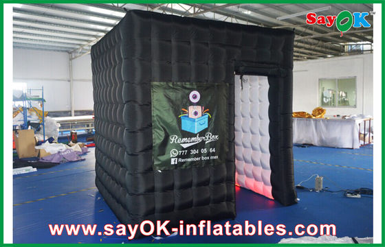 Diy-Passfotoautomat-Schwarzes außerhalb des weißen inneren aufblasbaren Würfel-Passfotoautomaten mit Logo Print